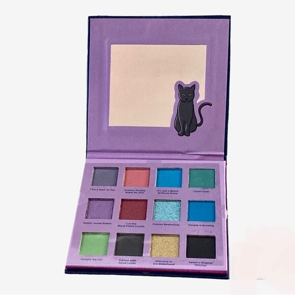 NEW Disney Hocus Pocus Eyeshadow Palette - Picture 4 of 5